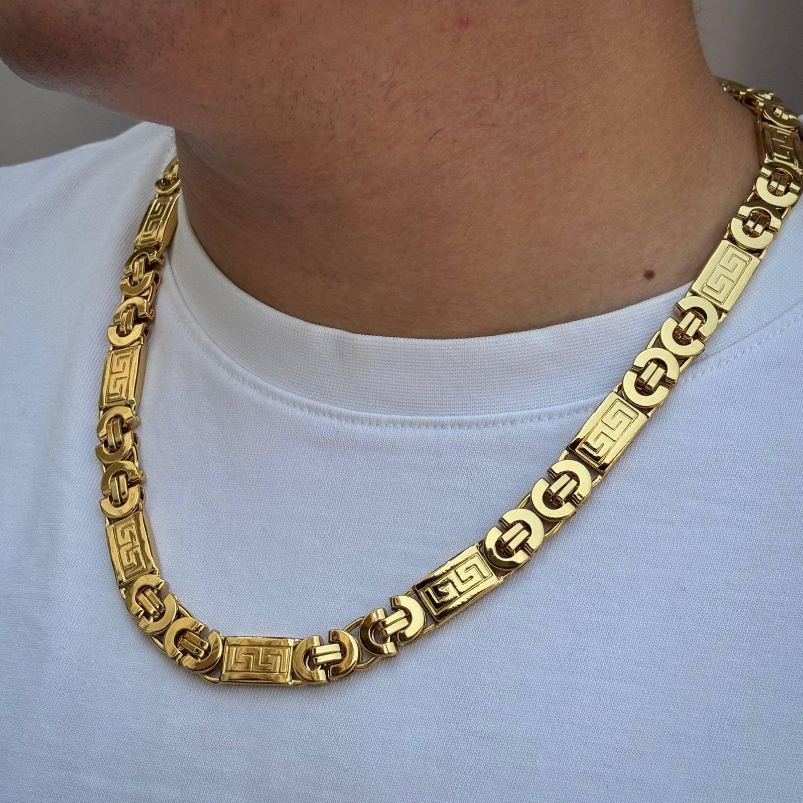 Cadena estilo Versace