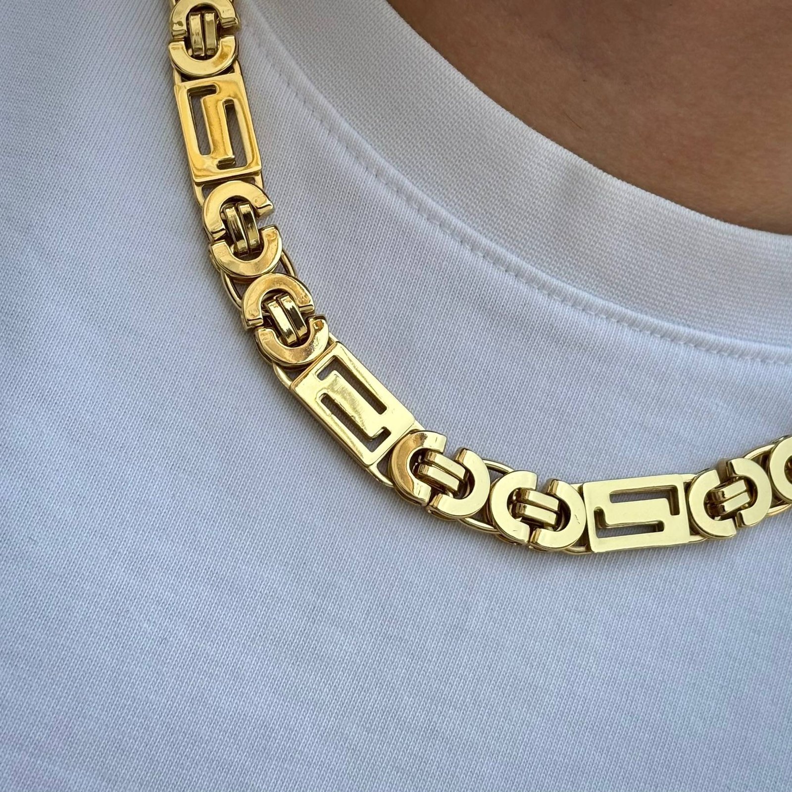 Cadena Rectangular plana con labrado de Versace - Imagen 3