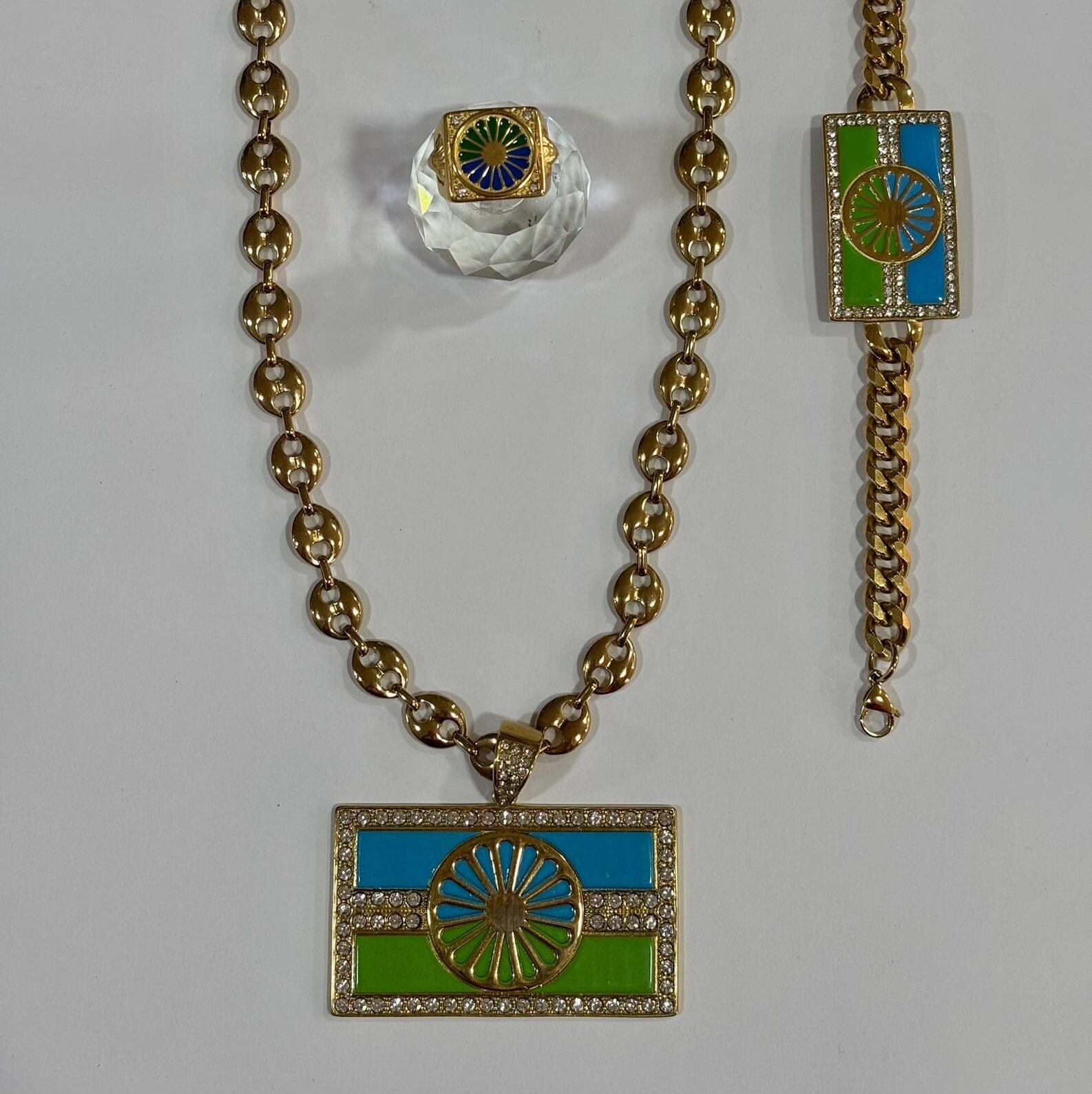 Conjunto Bandera Gitana