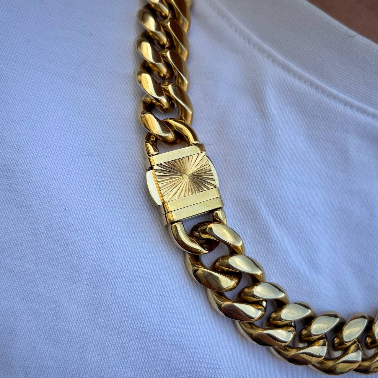 Cubana con cierre de sol - Imagen 2