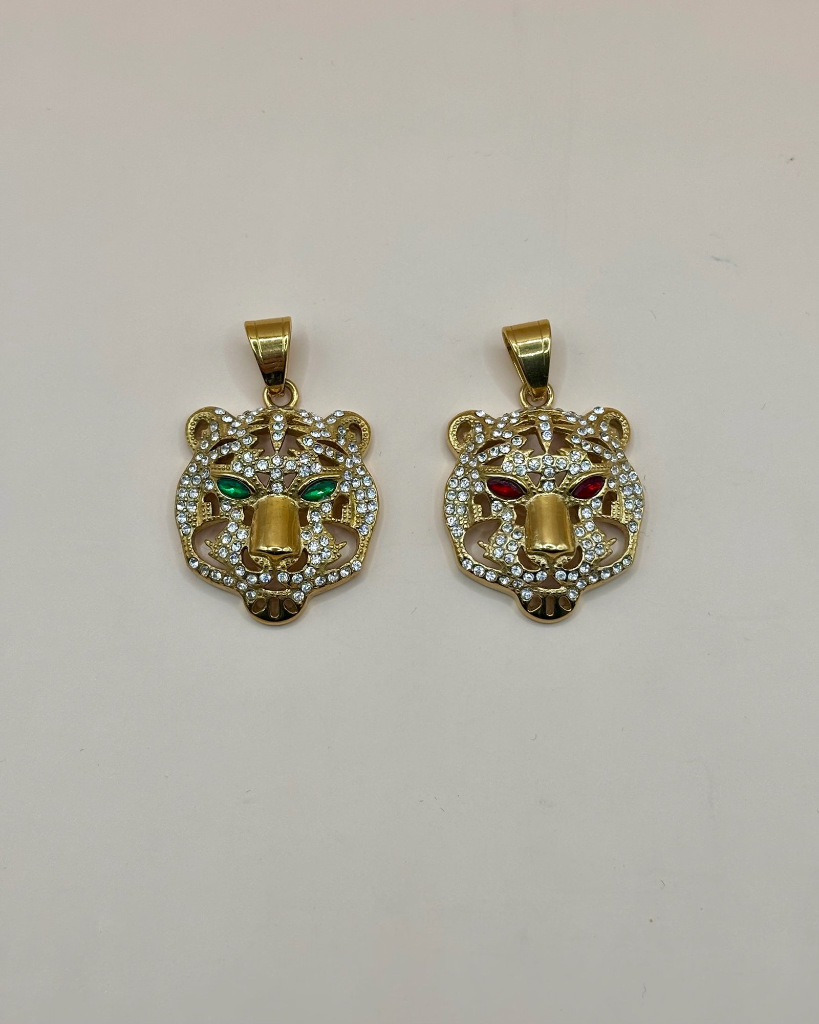 Medalla León con Brillo