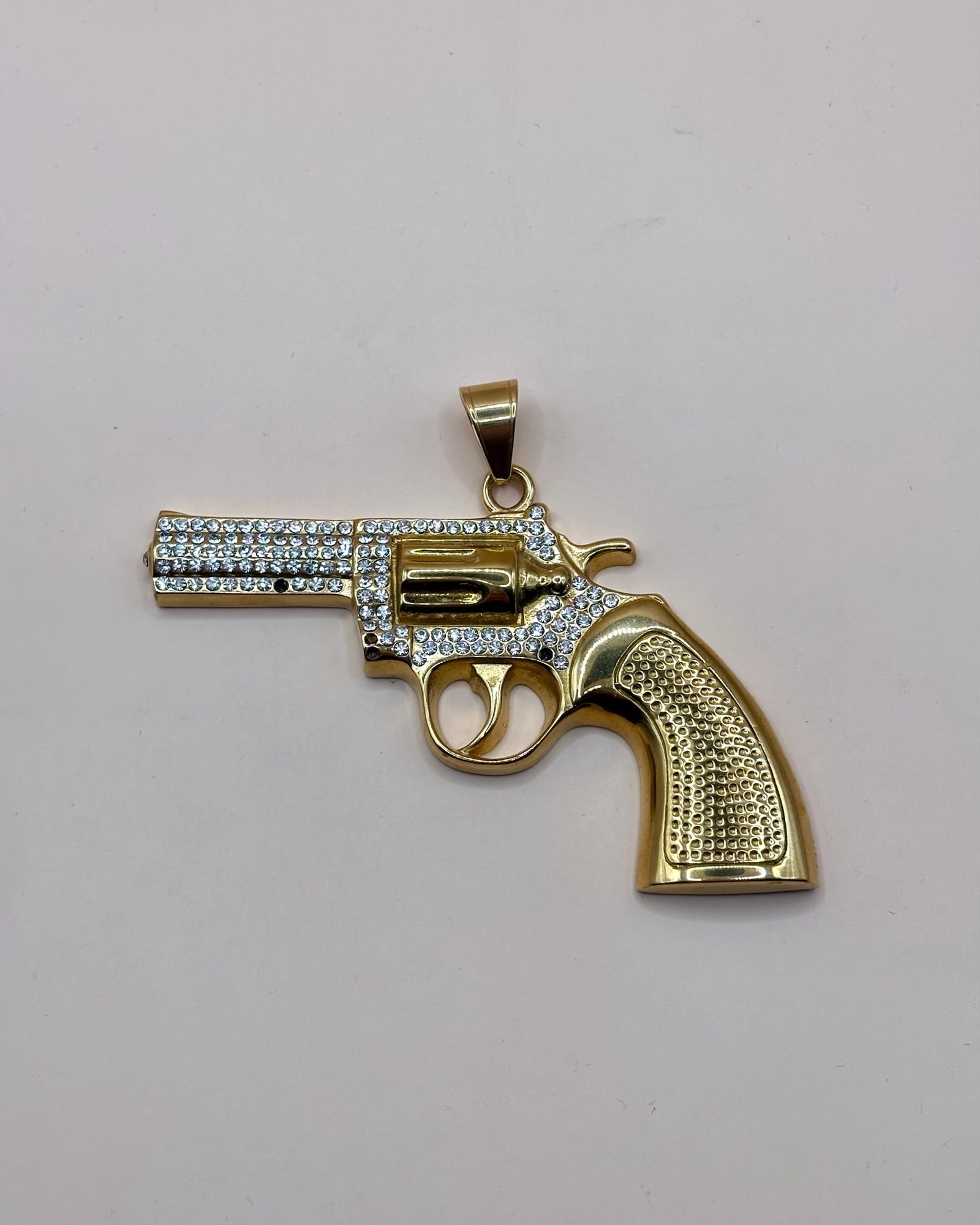 Medalla Revólver con Brillo