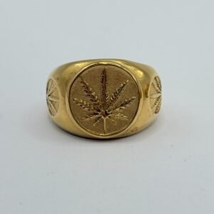 Nº111 Anillo Hoja marihuana Dorado