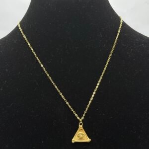 Cadena con Pirámide y ojo